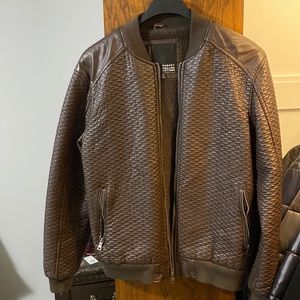 Used Jacket, still in good condition!